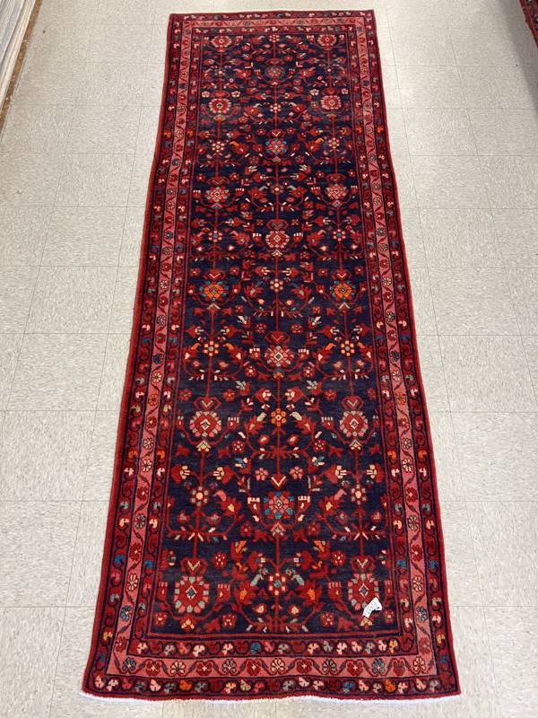 Rug Design: Mahal Persian Rug#: 110218 Rug Size: 3.5 ft x10.3 ft Rug Design: Mahal Persian Rug#: 110218 Rug Size: 3.5 ft x10.3 ft