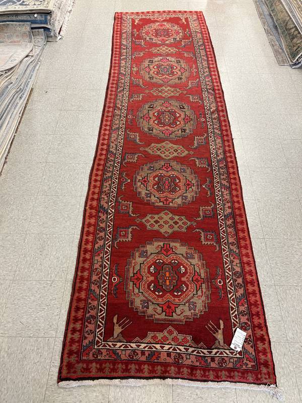 Rug Design: Heriz Persian Rug#: 110227 Rug Size: 3.7 ft x12.8 ft Rug Design: Heriz Persian Rug#: 110227 Rug Size: 3.7 ft x12.8 ft