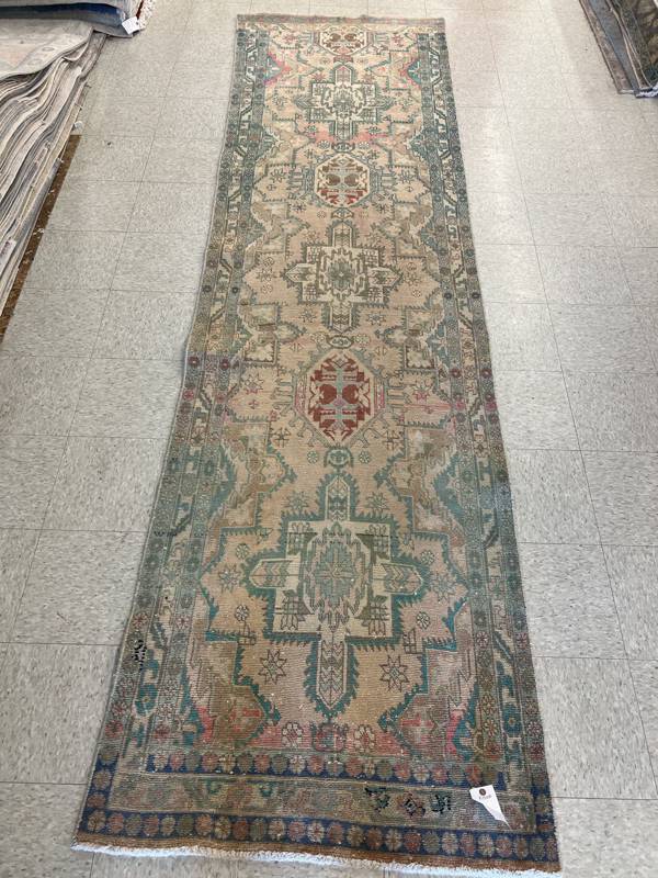 Rug Design: Heriz Persian Rug#: 2002 Rug Size: 3.3 ft x12 ft Rug Design: Heriz Persian Rug#: 2002 Rug Size: 3.3 ft x12 ft