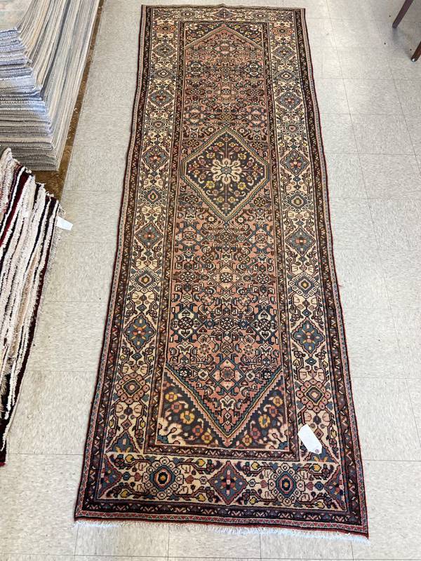 Rug Design: Heriz Persian Rug#: 2016107 Rug Size: 3.5 ft x10 ft Rug Design: Heriz Persian Rug#: 2016107 Rug Size: 3.5 ft x10 ft