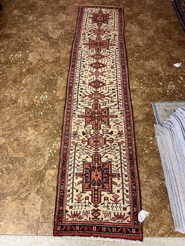 Rug Design: Heriz Persian Rug#:2016505 Rug Size: 2.1 ft x9.10 ft Rug Design: Heriz Persian Rug#:2016505 Rug Size: 2.1 ft x9.10 ft