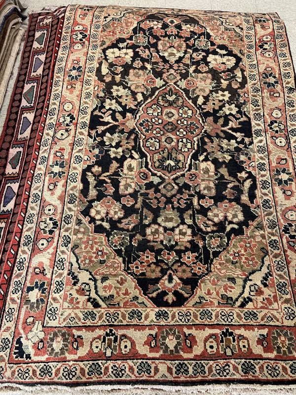 Rug Design: Maha Persian Rug#: 2016691 Rug Size: 4 ft x 6.9 ft Rug Design: Maha Persian Rug#: 2016691 Rug Size: 4 ft x 6.9 ft
