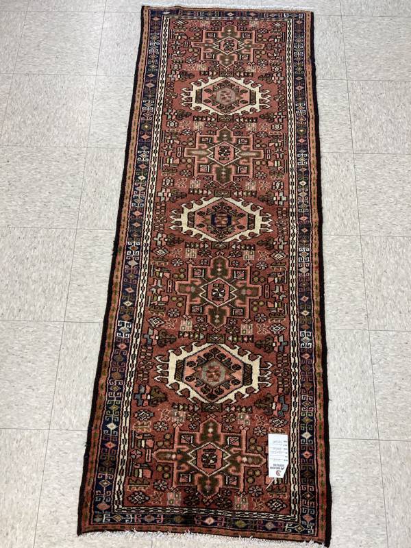 Rug Design: Heriz Persian Rug#: 2027 Rug Size: 2.2 ft x5.10 ft Rug Design: Heriz Persian Rug#: 2027 Rug Size: 2.2 ft x5.10 ft