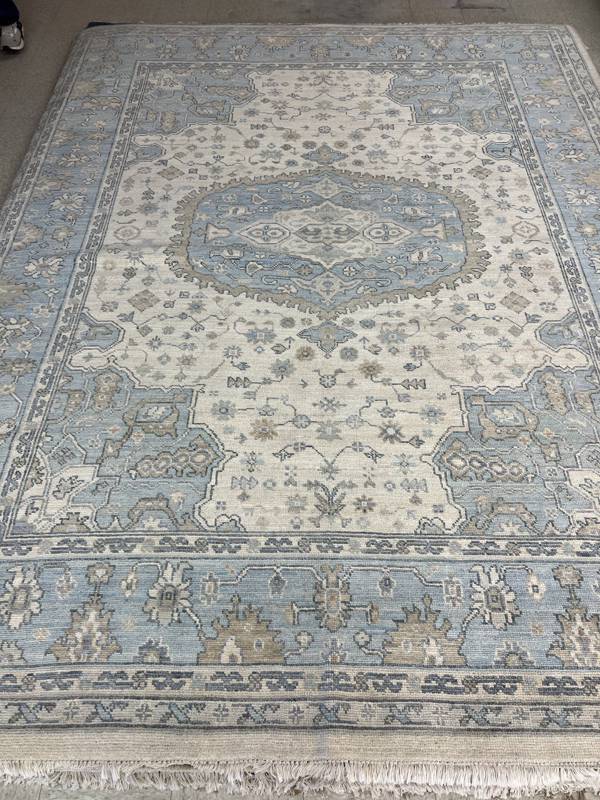 Rug Design: Oushak Pakistan Rug#: 2905 Rug Size: 9.2 ft x 11.9 ft Rug Design: Oushak Pakistan Rug#: 2905 Rug Size: 9.2 ft x 11.9 ft