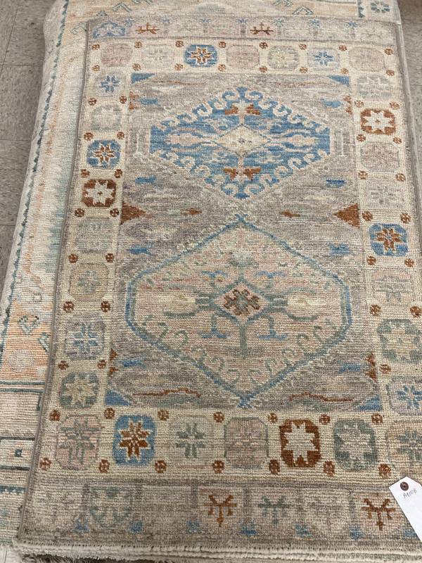 Rug Design: Oushak Pakistan Rug#: 3392 Rug Size: 2.7 ft x4.1 ft Rug Design: Oushak Pakistan Rug#: 3392 Rug Size: 2.7 ft x4.1 ft