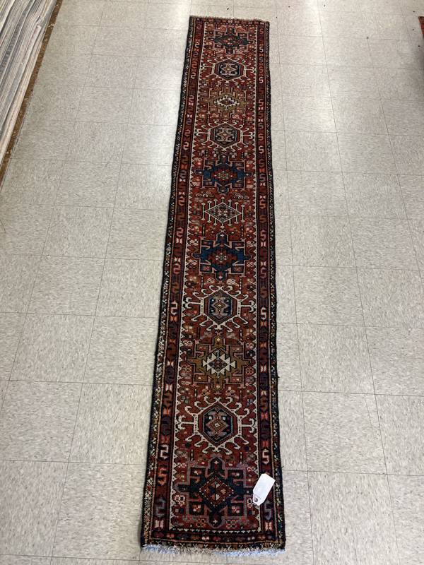 Rug Design: Heriz Persian Rug#: 4051 Rug Size: 1.10 ft x10.5 ft Rug Design: Heriz Persian Rug#: 4051 Rug Size: 1.10 ft x10.5 ft