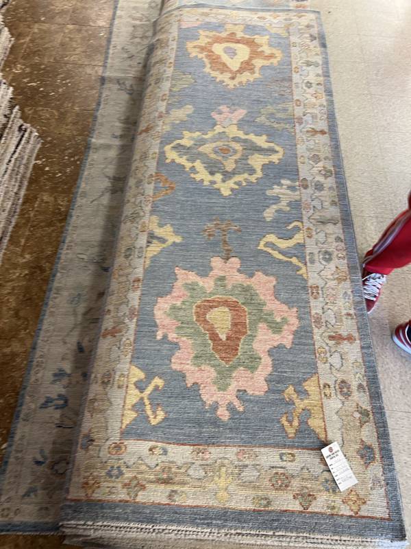 Rug Design: Oushak Pakistan Rug#: 4052 Rug Size: 2.1 ft x8.1 ft Rug Design: Oushak Pakistan Rug#: 4052 Rug Size: 2.1 ft x8.1 ft