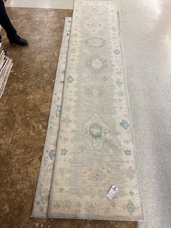 Rug Design: Oushak Pakistan Rug#: 4104 Rug Size: 2.7 ft x 11.10 ft Rug Design: Oushak Pakistan Rug#: 4104 Rug Size: 2.7 ft x 11.10 ft