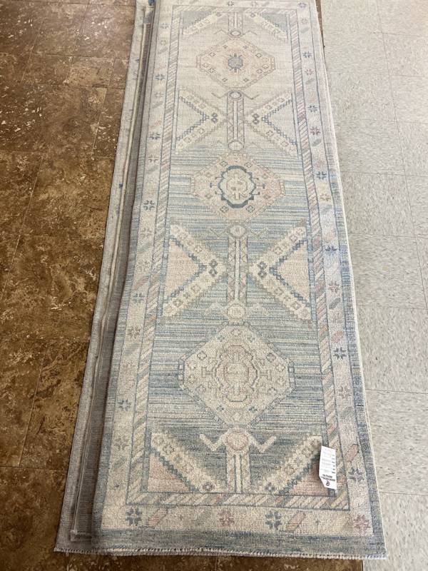Rug Design: Oushak Pakistan Rug#: 4115 Rug Size: 2.8 ft x 8.1 ft Rug Design: Oushak Pakistan Rug#: 4115 Rug Size: 2.8 ft x 8.1 ft
