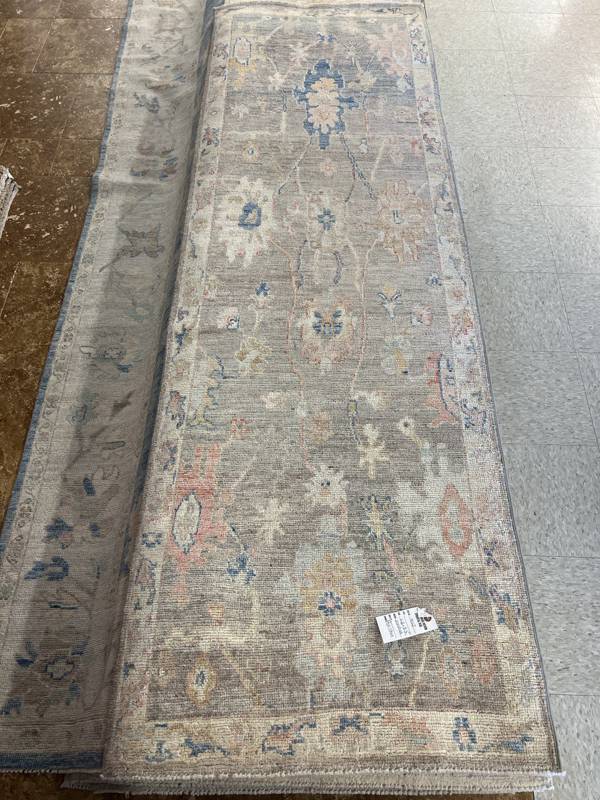 Rug Design: Oushak Pakistan Rug#: 4117 Rug Size: 2.8 ft x8.5 ft Rug Design: Oushak Pakistan Rug#: 4117 Rug Size: 2.8 ft x8.5 ft