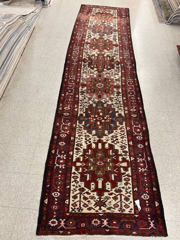 Rug Design: Heriz Persian Rug#: 4584 Rug Size: 3.6 ft x14 ft Rug Design: Heriz Persian Rug#: 4584 Rug Size: 3.6 ft x14 ft