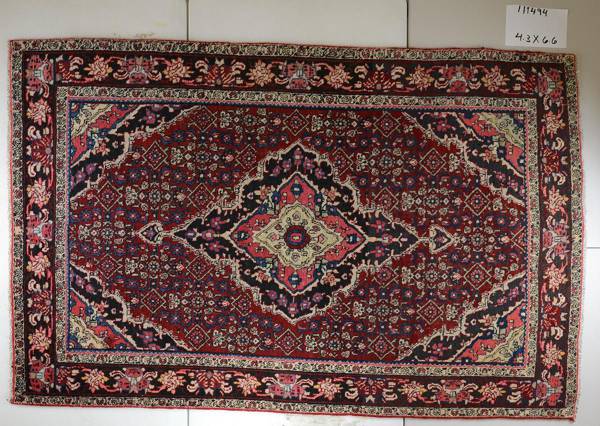 Rug#: 111494 Rug Size: 4.3 ft x 6.6 ft Rug#: 111494 Rug Size: 4.3 ft x 6.6 ft