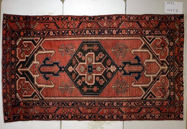 Rug#: 1073 Rug Size: 4ft x 7.3 ft Rug#: 1073 Rug Size: 4ft x 7.3 ft