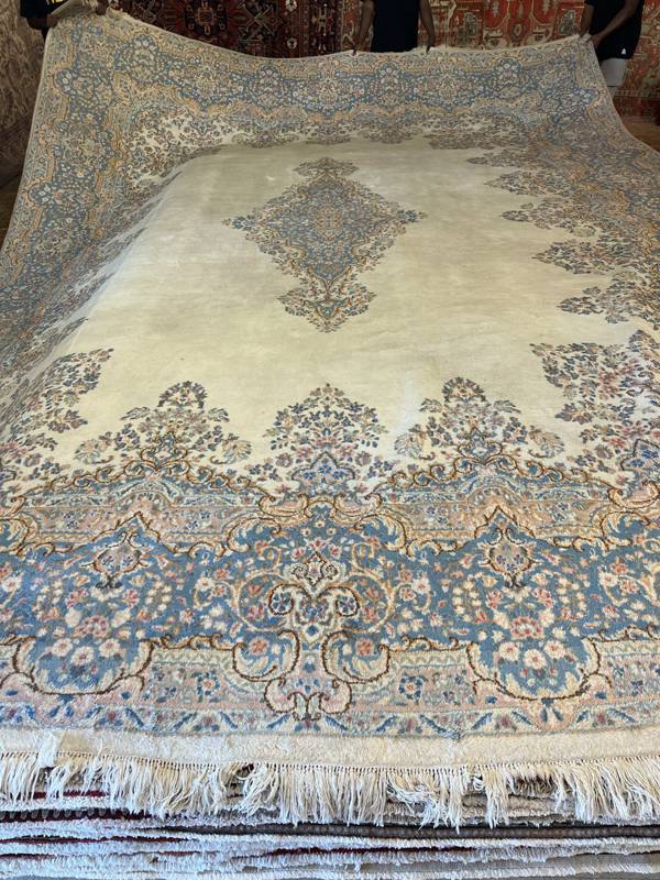 Rug Design: Kerman Persian Rug#: 501280 Rug Size: 13 ft x 18.8 ft Rug Design: Kerman Persian Rug#: 501280 Rug Size: 13 ft x 18.8 ft