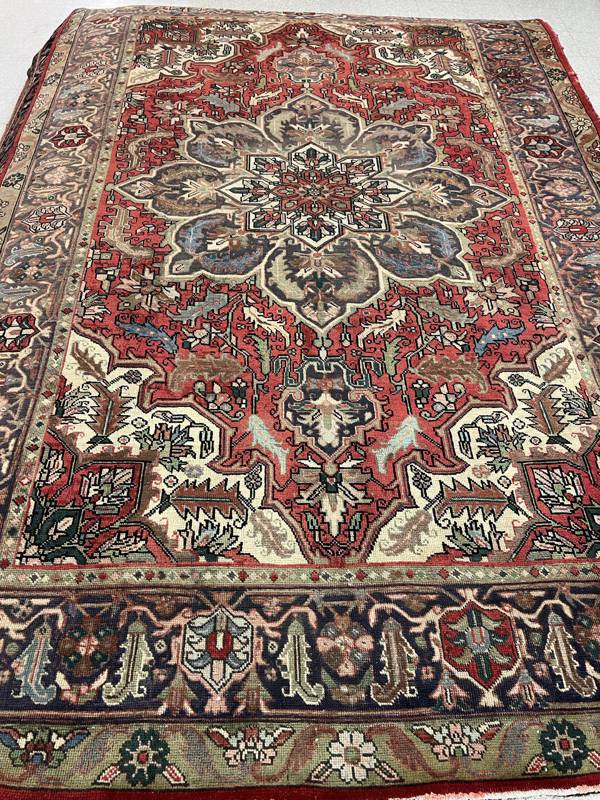 Rug Design: Serapi Persian Rug#: 5293 Rug Size: 7.6 ft x 11.1ft Rug Design: Serapi Persian Rug#: 5293 Rug Size: 7.6 ft x 11.1ft