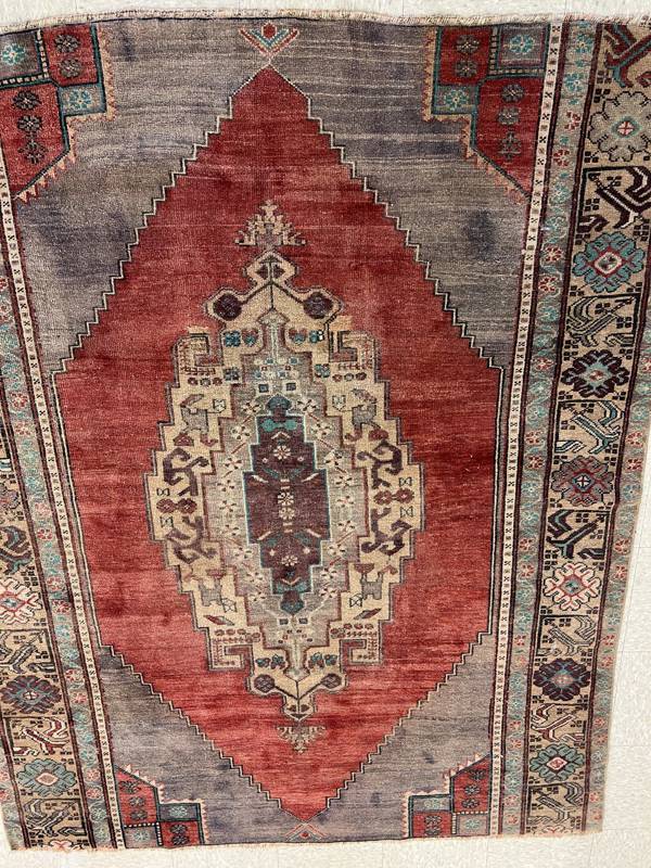 Rug Design: Oushak Turkish Rug#: 55118 Rug Size: 5.7 ft x6.10 ft Rug Design: Oushak Turkish Rug#: 55118 Rug Size: 5.7 ft x6.10 ft