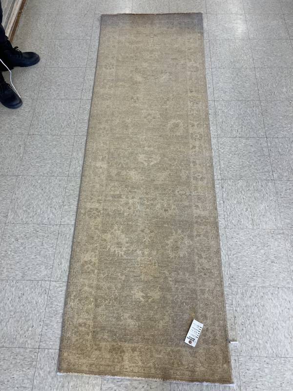 Rug Design: Oushak Pakistan Rug#: 5517 Rug Size: 2.7 ft x8.1 ft Rug Design: Oushak Pakistan Rug#: 5517 Rug Size: 2.7 ft x8.1 ft