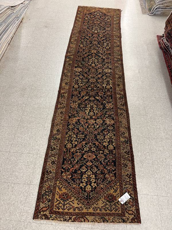 Rug Design: Malayer Persian Rug#: 5697 Rug Size: 3.1 ft x 13 ft Rug Design: Malayer Persian Rug#: 5697 Rug Size: 3.1 ft x 13 ft