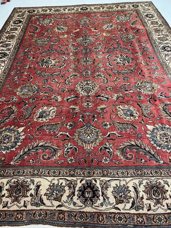 Rug Design: Tabriz Persian Rug#: 600379 Rug Size: 9.5 ft x 12.9 ft Rug Design: Tabriz Persian Rug#: 600379 Rug Size: 9.5 ft x 12.9 ft