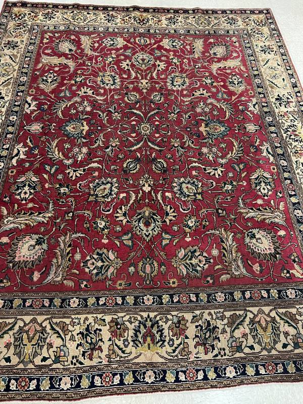 Rug Design: Tabriz Persian Rug#: 600415 Rug Size: 9.4 ft x11.5 ft Rug Design: Tabriz Persian Rug#: 600415 Rug Size: 9.4 ft x11.5 ft