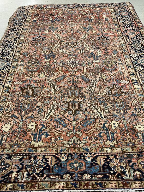 Rug Design: Heriz Persian Rug#: 6006 Rug Size: 7.6 ft x 10.4 ft Rug Design: Heriz Persian Rug#: 6006 Rug Size: 7.6 ft x 10.4 ft