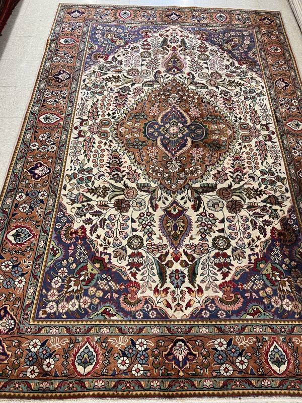 Rug Design: Tabriz Persian Rug#: 6298 Rug Size: 6.8 ft x10 ft Rug Design: Tabriz Persian Rug#: 6298 Rug Size: 6.8 ft x10 ft