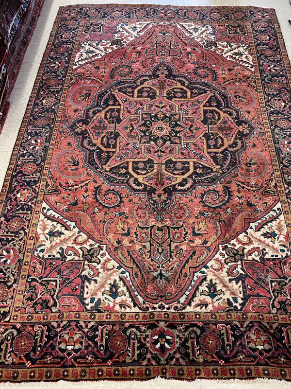 Rug Design: Heriz Persian Rug#: 80113 Rug Size: 6.6 ft x9.10 ft Rug Design: Heriz Persian Rug#: 80113 Rug Size: 6.6 ft x9.10 ft