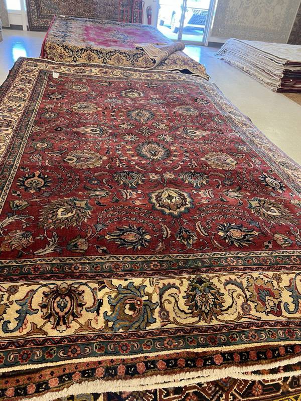 Rug Design: Tabriz Persian Rug#: 137241 Rug Size: 7.7 ft x 10.8 t Rug Design: Tabriz Persian Rug#: 137241 Rug Size: 7.7 ft x 10.8 t